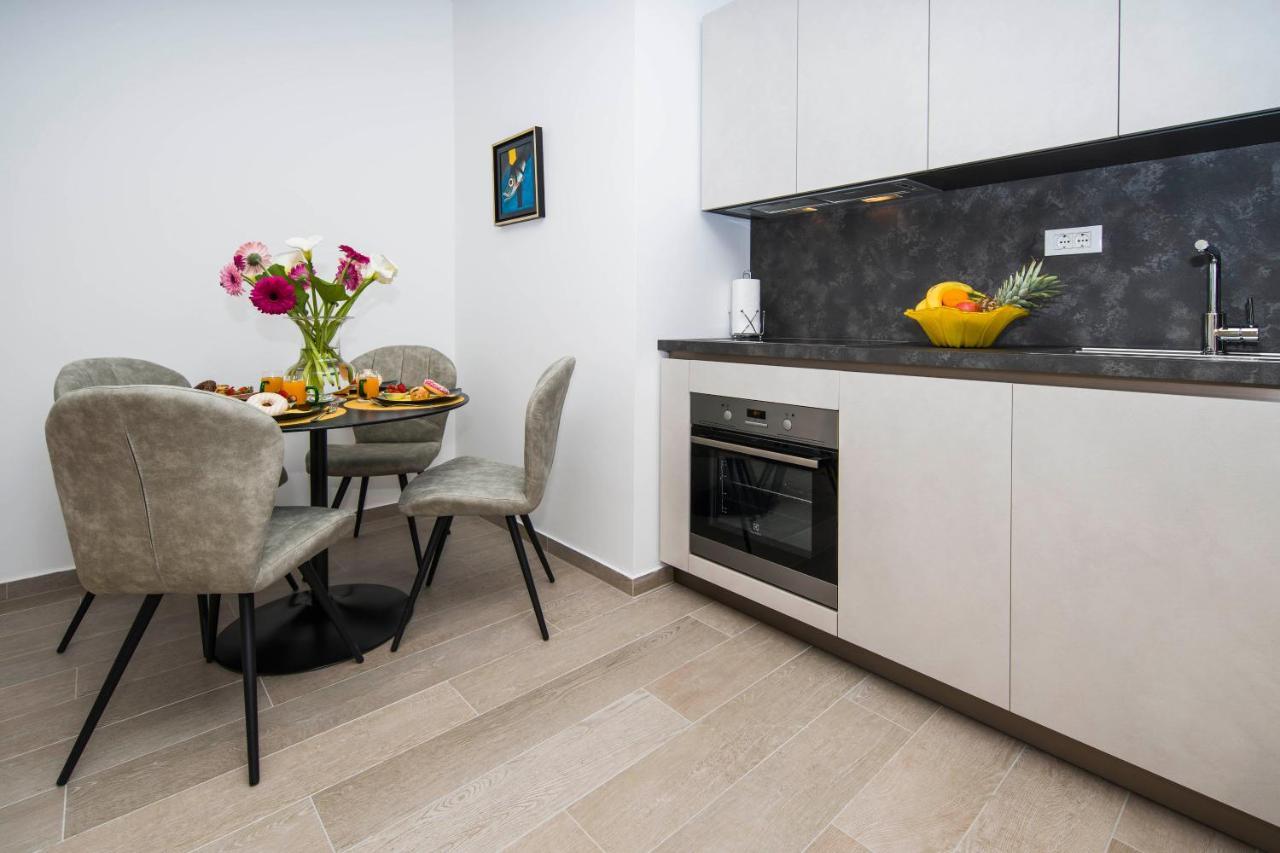 Amaris Luxury Apartments Split Exterior photo