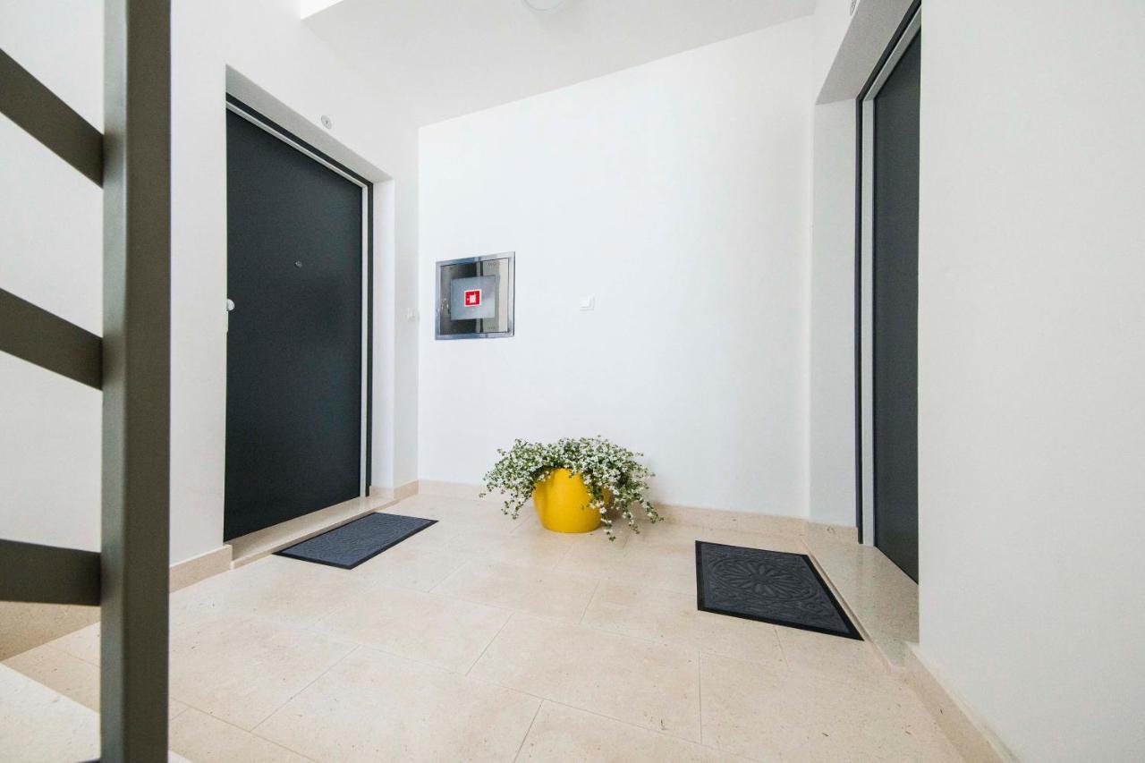 Amaris Luxury Apartments Split Exterior photo